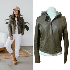 Active USA Women's Faux Leather Jacket Zip Hoodie, Size Medium EUC